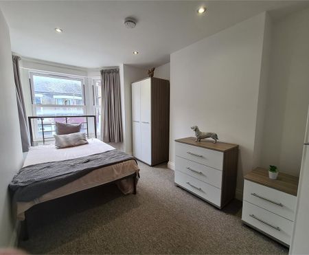 Room 5, 35 Mill Road, Cambridge - Photo 3