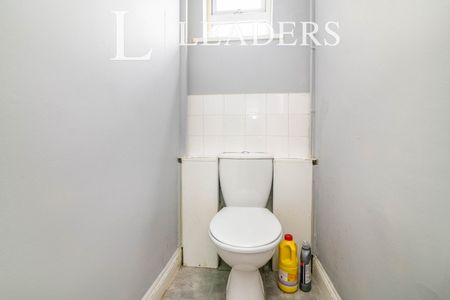 1 bedroom apartment to rent Hall Green, Birmingham, B28 - Photo 4