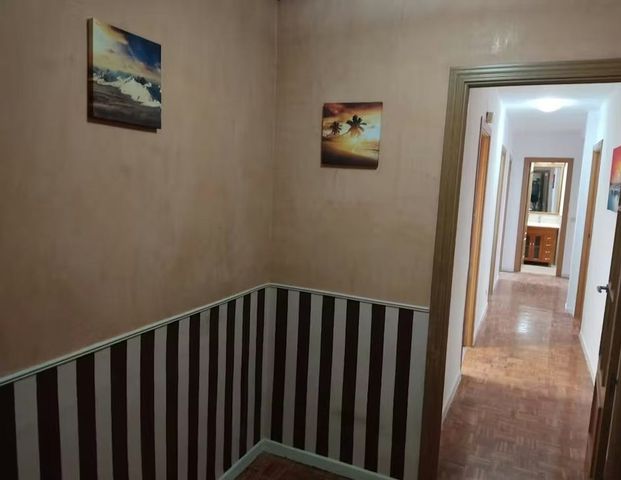 Calle Sierra Elvira, Madrid, Community of Madrid 28038 - Foto 1