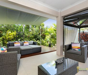 Perfect Location & 5KW SOLAR!!! - Photo 6