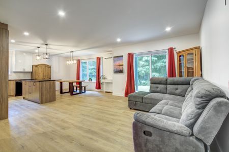 104 Rue des Érables Cowansville, QC J2K - Photo 3