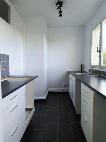 Location Appartement 2 pièces 45m² - Photo 3