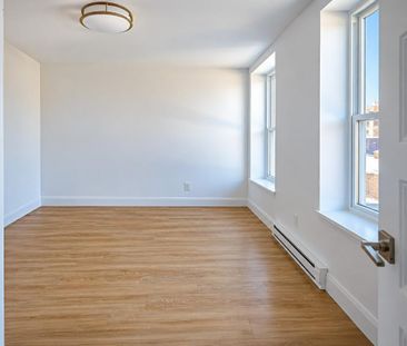 Appartement 3 1/2 rénové Vieux-Québec | Dès 989 $ -- 1 chambre - Photo 1