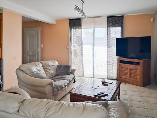 Location Maison 7 pièces 145m² SENS DE BRETAGNE 35490 - Photo 1