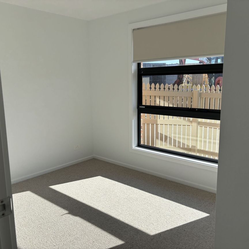 1/10 Sandwood Place, East Devonport TAS 7310 - Photo 1
