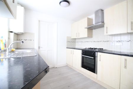 Pole Hill Road, Uxbridge - Photo 5