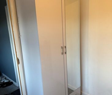 Room in a Shared House, Narborough Road South, LE3 - Photo 6