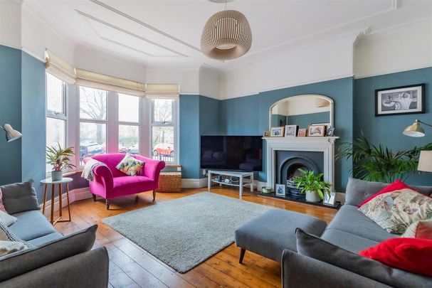 4 bedroom house to rent - Photo 1