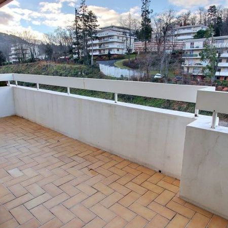 CHAMALIERES - APPARTEMENT T2 - BALCON - PARKING - Photo 3