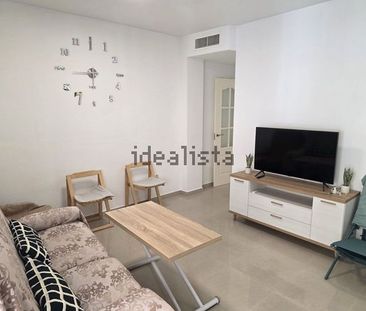 Alquiler de piso en Calle Oviedo - Photo 2