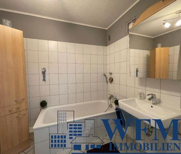 Individuell über zwei Ebenen mit Balkon - Photo 1