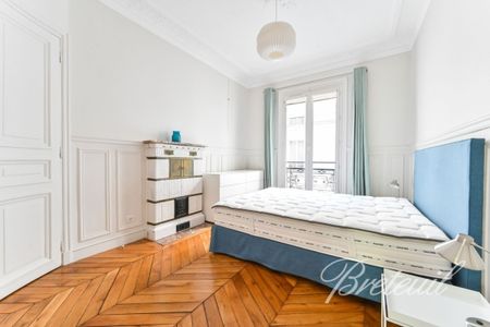 Appartement à louer à Paris 8Ème - Photo 3