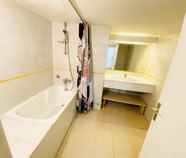 Location Appartement 2 pièces 52m² MACON 71000 - Photo 4