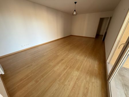 Location Appartement T4 avec terrasse et parking - Centre Ville - Photo 4