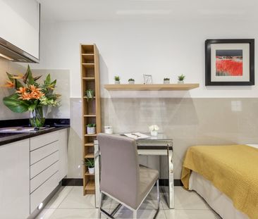Studio Flat, Gloucester Place, NW1 - Photo 1