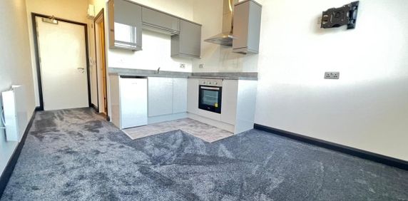 West Road - Photo 2