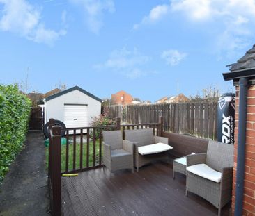 3 bedroom terraced house to rent - Photo 5