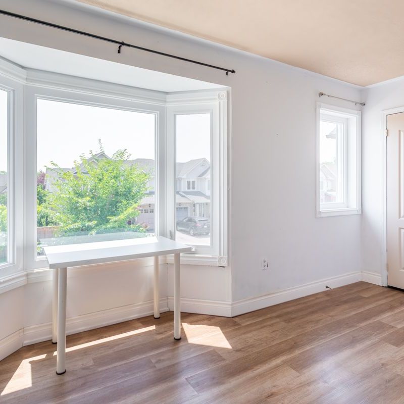 For Lease - 5047 Kempling Lane, Burlington, Ontario - Photo 1