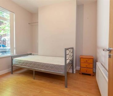 53 Balfour Avenue, Belfast, BT7 2EU - Photo 3