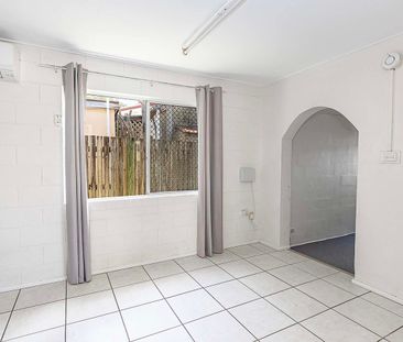 Room for the Whole Family - Four-Bedroom Comfort in West End! - Photo 6