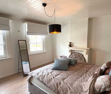 Eengezinswoning te huur in Brasschaat voor € 1.695 met 3 slaapkamers - Photo 5