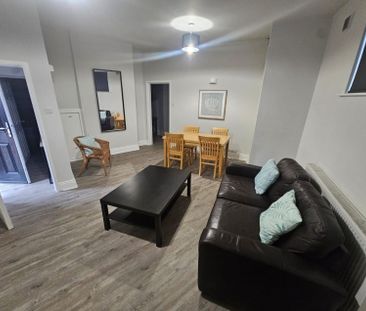 A 87, Birch Lane, Manchester, M13 - Photo 2