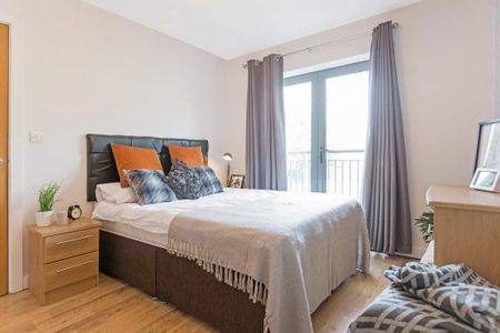 1 bedroom in a house share to rent - Photo 3