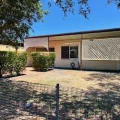 TWO BEDROOM WITH AIR CONDITIONING - Photo 2