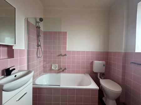 11 / 189A Murrumbeena Rd, Murrumbeena - Photo 2