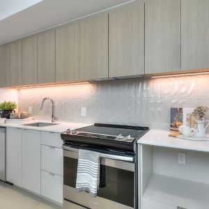 2 Bedrooms - 1200 MacKay Street, Montréal - Photo 2