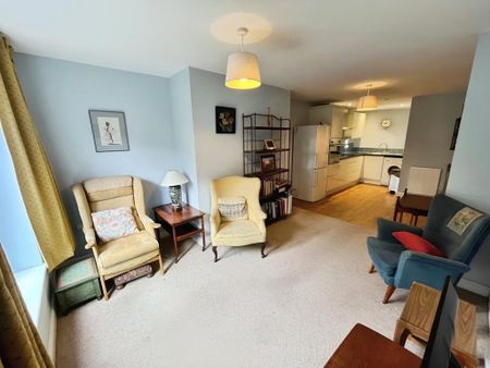 2 bedroom apartment to rent - Photo 2