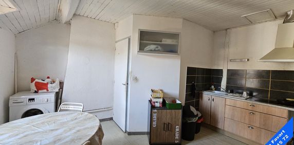 Location Appartement 1 pièce 40m² JOIGNY 89300 - Photo 2