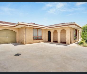 Bright 2-Bedroom Home in Prime Location - Photo 6