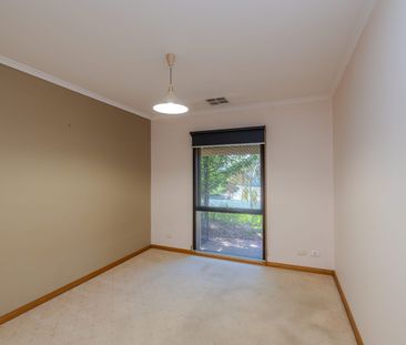 Comfortable Family Living - Photo 1