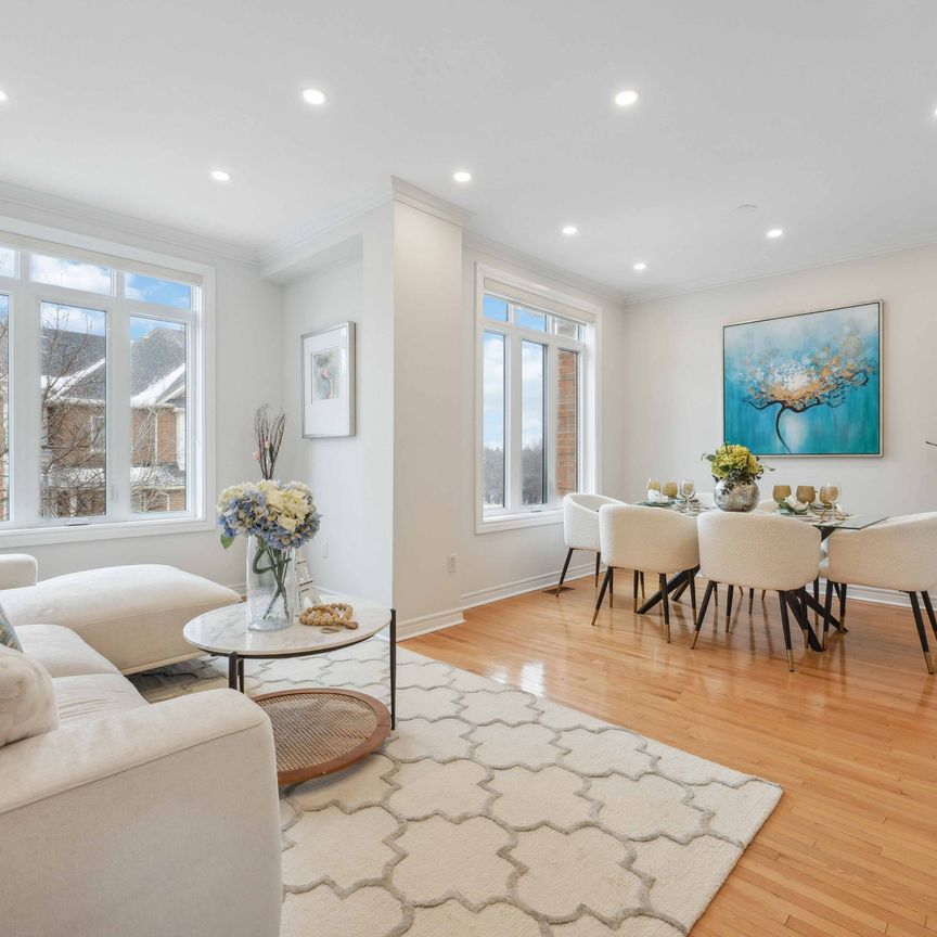 For Lease - 255 Shaftsbury Avenue Unit# 66, Richmond Hill, Ontario - Photo 1