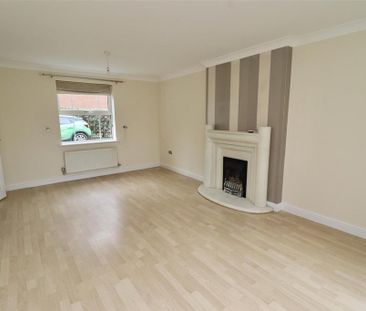 4 bedroom detached house to rent - Photo 1