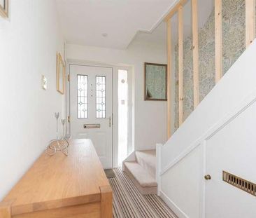 Bowyer Crescent, Wokingham, RG40 - Photo 6