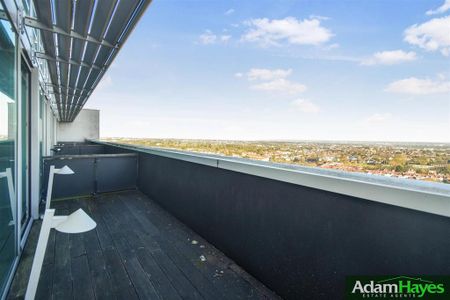 2 bedroom penthouse to rent - Photo 5