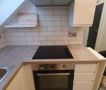 Studio to rent - Photo 5