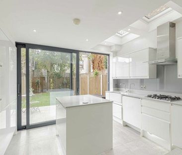 Lancaster Road, Walthamstow, E17 - Photo 5