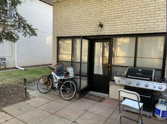 Toronto Furnished Apartment for Rent in North York - Lovely 2 Bed, 1 Bathroom with Generous Floorplan and Pet Friendly - Photo 1