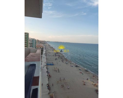 3 BEDROOM APARTMENT IN LA MANGA DEL MAR MENOR - Photo 1