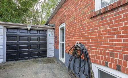 For Lease - 1 Fairbourne Crescent Unit# Bsmt, Toronto, Ontario - Photo 4