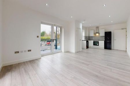 2 bedroom flat to rent - Photo 3