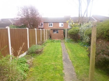 2 bedroom semi-detached house to rent - Photo 3