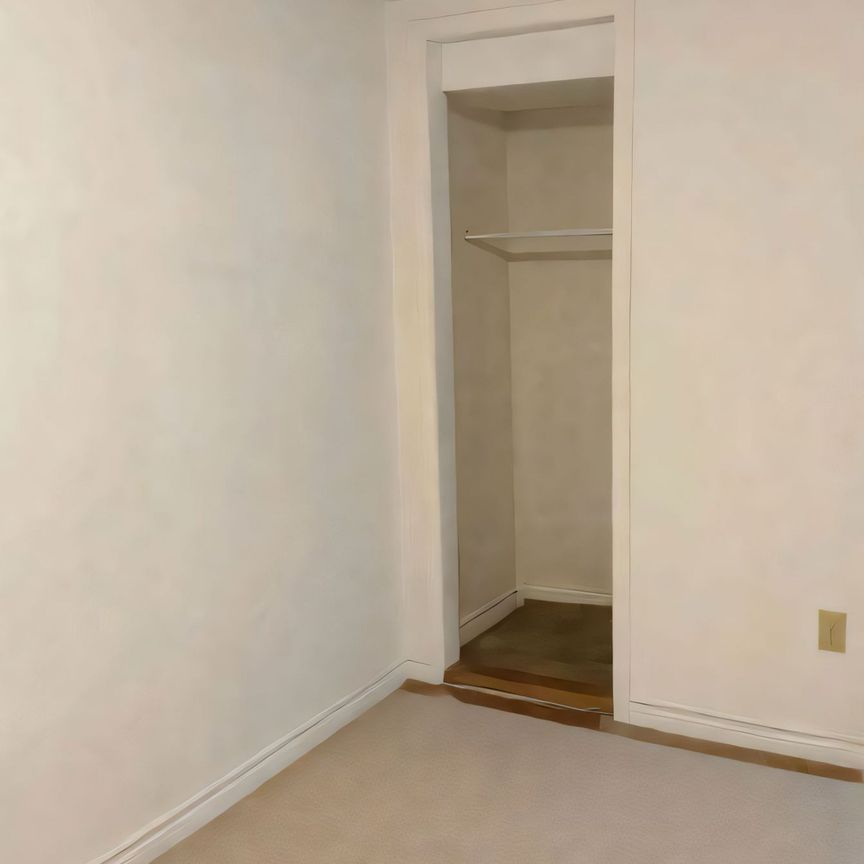 For Lease - 131 Paperbirch Crescent, London North, Ontario - Photo 1