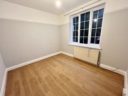 28 Linden Avenue, Woodseats, Sheffield, S8 - Photo 3