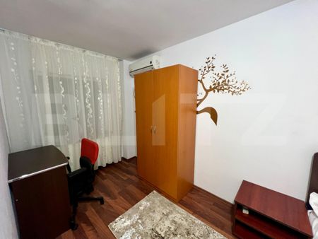 Garsoniera 40 mp, zona 1 Mai - Fotografie 2