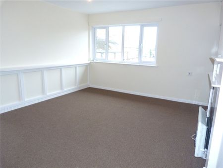 High Street, Williton, Taunton, Somerset, TA4 - Photo 3