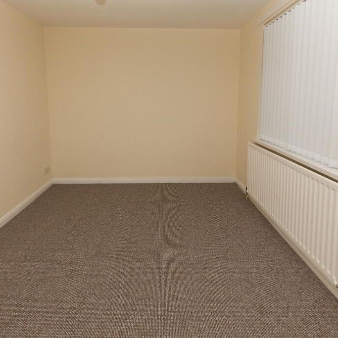 30 Ballynoe Gardens, Bangor, BT19 1SA - Photo 1